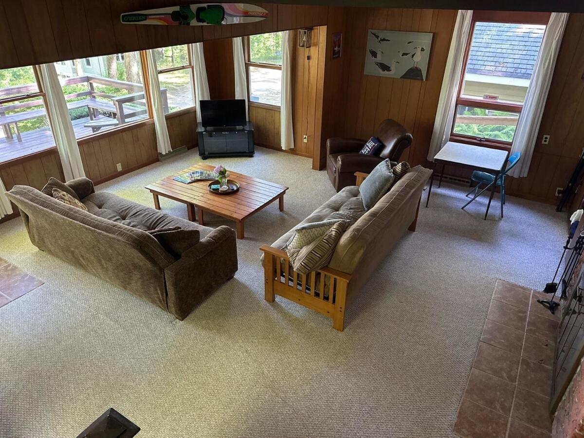 Emerald Cove Cottage-3 Bd, 2 Ba-Sleeps 10 Newaygo Exterior photo